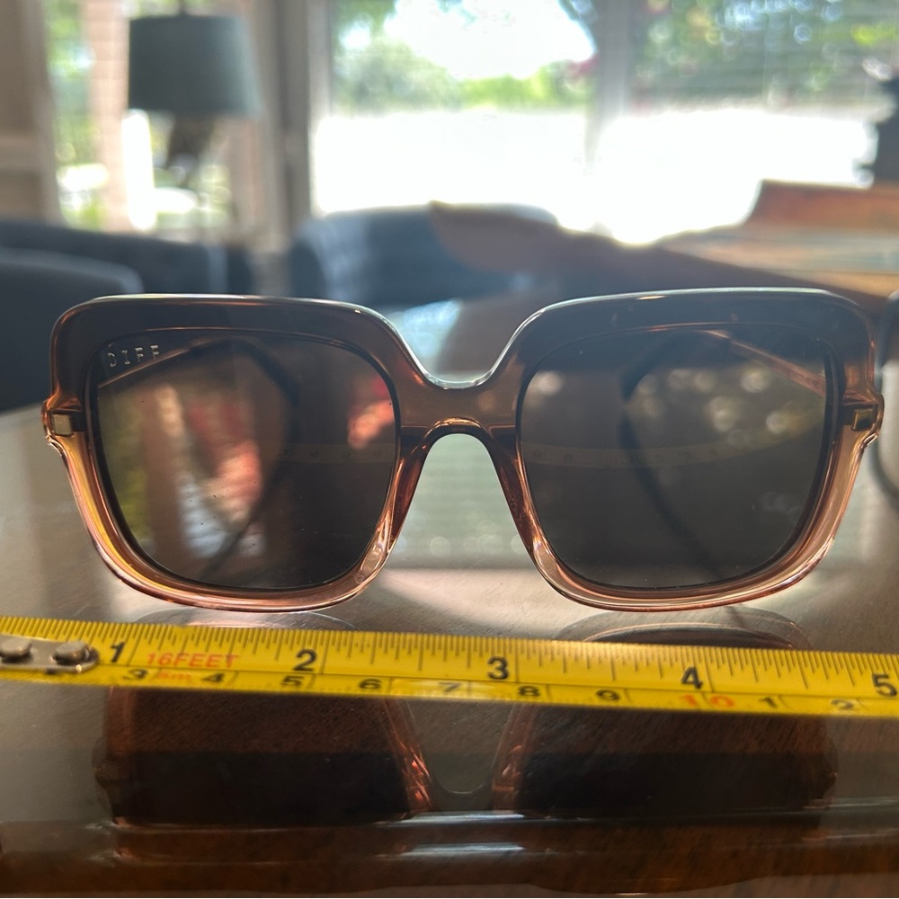 Diff Sandra Taupe Ombre Crystal Brown Gradient Polarized Sunglasses